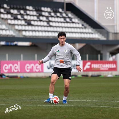 مفاجأة كبيرة في تشكيلة الجزائر الأساسية ضد أوروغواي