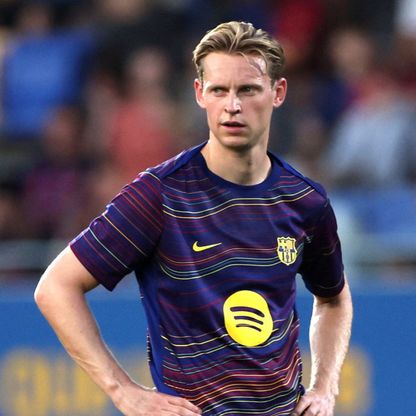 حُسم الأمر.. فرينكي دي يونغ باقٍ في برشلونة حتى 2029