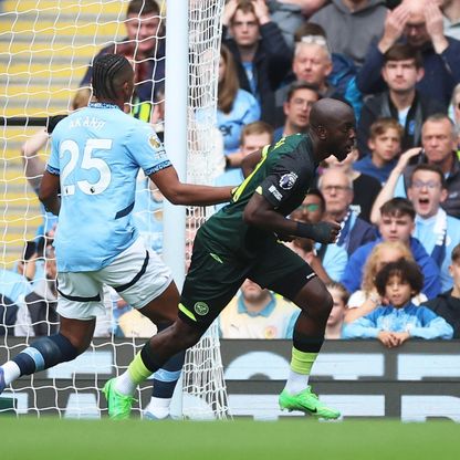 ويسا يغادر معسكر برينتفورد لمناقشة عرضي نيوكاسل وتوتنهام