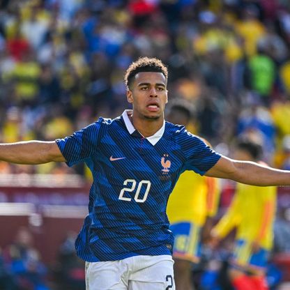 ثنائية دوي تقود فرنسا لفوز ودي جديد على كولومبيا