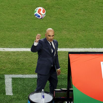 مدرب البرتغال عن مقارنة رونالدو بميسي وهالاند: تصرّف طفولي وغير مهني