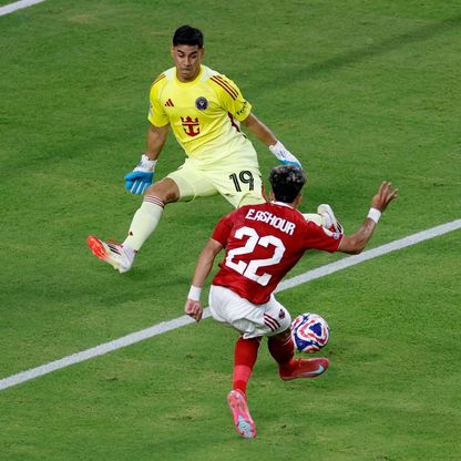 نجم الأهلي إمام عاشور مطلوب في الأخدود السعودي