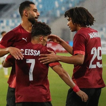 احتفال لاعبي سيراميكا كليوباترا بتسجيل هدف في مرمى إنبي بالدوري المصري - 20 أغسطس 2025