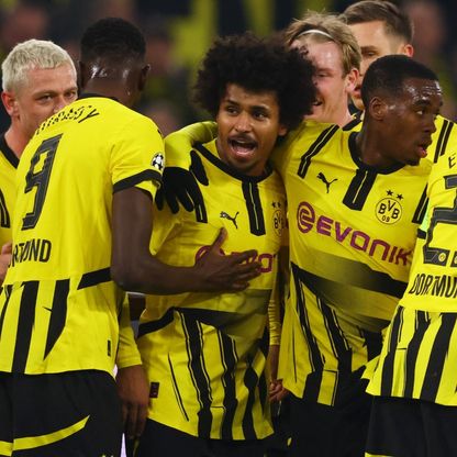 بعد 4 سنوات.. برشلونة يجدد اهتمامه بنجم بوروسيا دورتموند
