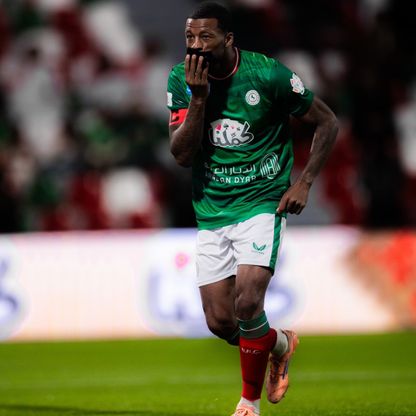 فينالدوم يستعرض ويقود الاتفاق لفوز ثمين على الأخدود بالدوري السعودي