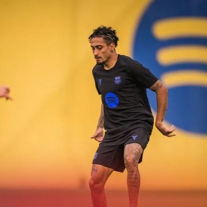 برشلونة يستعيد رافينيا ولاعب شاب أمام أوساسونا
