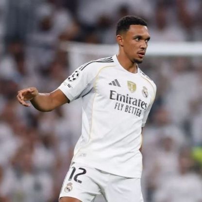 شاهد.. ماذا قال تشابي ألونسو عن إصابة لاعبه أرنولد أمام مارسيليا؟