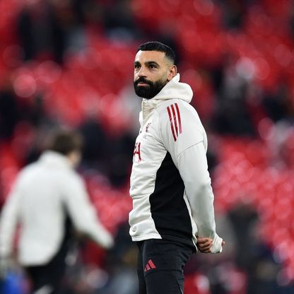 "هو أحدهم".. سلوت يرد على سبب غياب محمد صلاح عن ليفربول