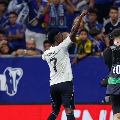 رئيس أوفييدو يبرئ جمهوره من توجيه هتافات عنصرية ضد فينيسيوس