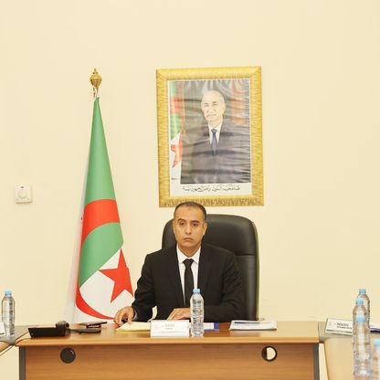 الاتحاد الجزائري ينفي تعاقده مع أي مدرب جديد حتى الآن