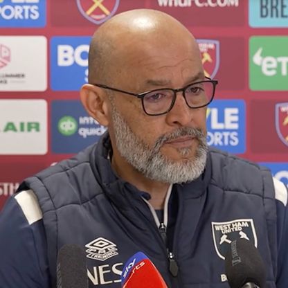 "البطل يتحدد في الملعب".. نونو سانتو ينتقد سحب اللقب الإفريقي من السنغال