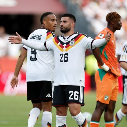 أونداف يعادل رقم ميلا ويقتحم قائمة أساطير ألمانيا والمونديال