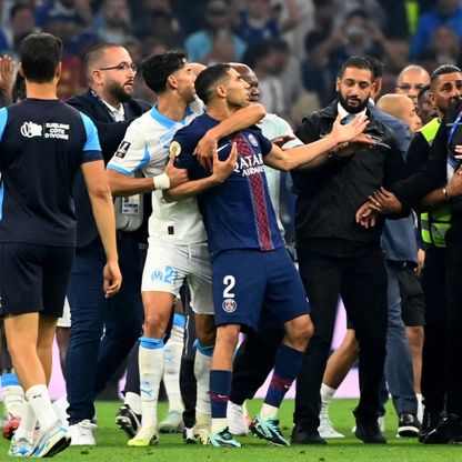 نايف أكرد يتعرض لاعتداء في مطار مارسيليا قبل تمثيل المغرب