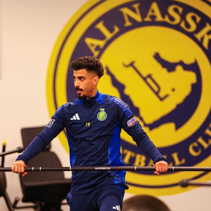 علي لاجامي ينتقل رسمياً من النصر إلى الهلال