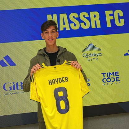 النصر السعودي يضمّ العراقي حيدر عبد الكريم "لاعب المستقبل"