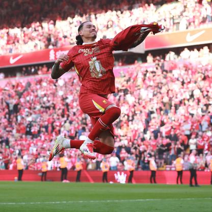 ميلان يصدم الهلال ويتفاوض مع ليفربول لحسم صفقة داروين نونيز