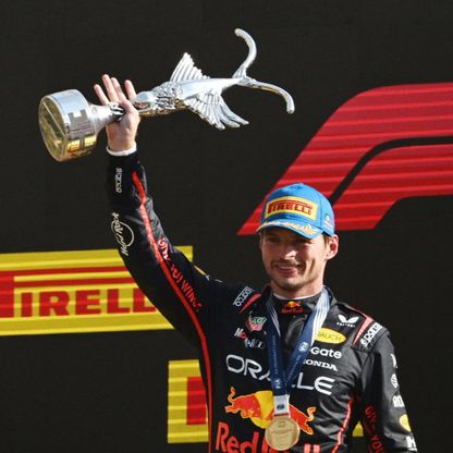 فرشتابن "معجب" بأسلوب برشلونة.. فهل يرشّح يامال للكرة الذهبية؟