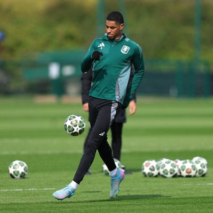 مانشستر يونايتد "ينبذ" 5 لاعبين يرغبون في الرحيل