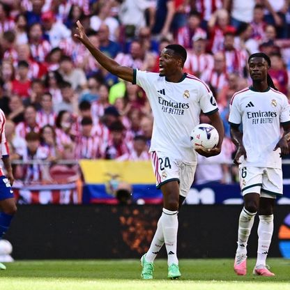لماذا يظهر دومفريس بوجهين مختلفين مع هولندا وريال مدريد؟