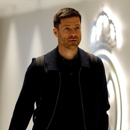 ماذا قال تشابي ألونسو عن أزمة محمد صلاح وليفربول؟