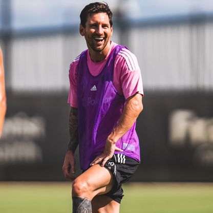 ميسي يستعد لرفع الستار عن تمثاله العملاق في الهند