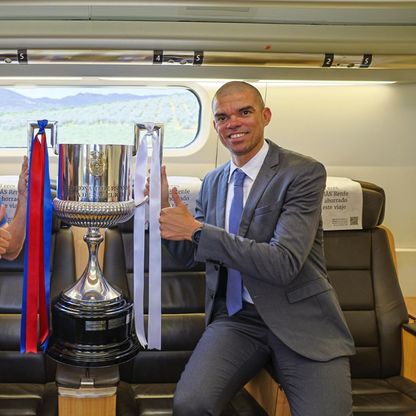 بيبي يحذر برشلونة: ريال مدريد يجيد لعب النهائيات