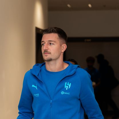 سافيتش نجم الهلال لا يخطئ طريق الشباك ضد الخليج بالدوري السعودي