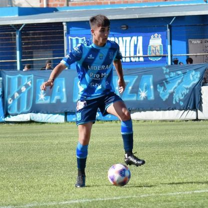 وفاة مأساوية للاعب أرجنتيني شاب خلال خضوعه لجراحة في الركبة