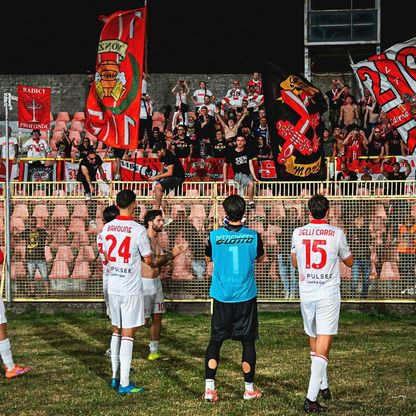 مونزا ينجو من انتفاضة كاتانزارو ويعود إلى الدوري الإيطالي