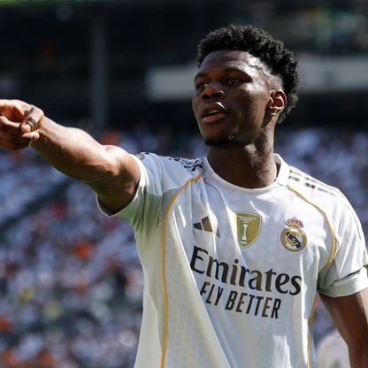 تشواميني: ريال مدريد يملك الكفاءة للفوز على باريس سان جيرمان