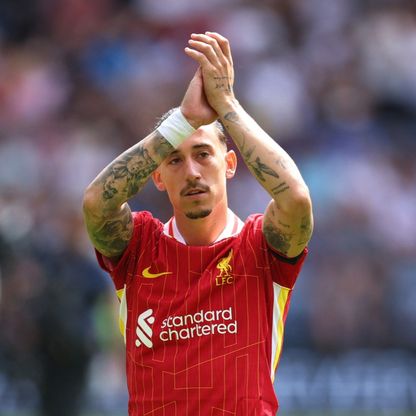 مارسيليا يحاول ضم ظهير ليفربول