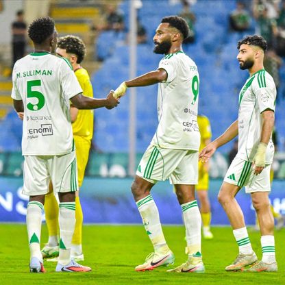 شاهد.. الأهلي يتعافى من صدمة بيراميدز بقفاز ميندي ولدغة البريكان أمام الحزم