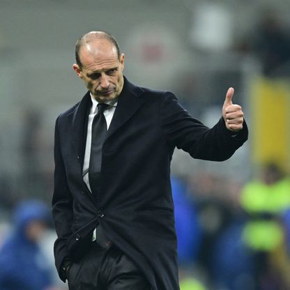 ماسيميليانو أليغري ينصح مهاجم ميلان بـ"الابتسام أكثر"