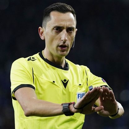 "سجل سلبي" لأندية فرنسا مع حكم مباراة سان جيرمان وليفربول