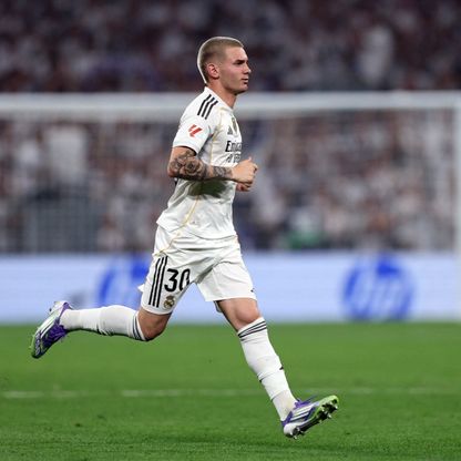 هل يخاطر ريال مدريد بفقدان ماستانتونو لمدة شهر؟