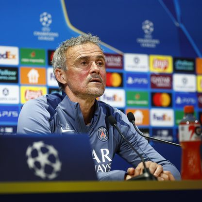 لويس إنريكي يضغط على ليفربول: باريس سان جيرمان ليس مرشحاً للفوز