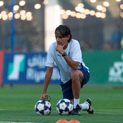 الكشف عن كواليس انتقال سيموني إنزاغي لقيادة الهلال السعودي
