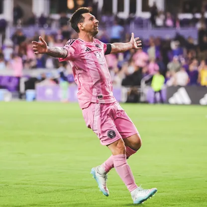 ليونيل ميسي نجم إنتر ميامي يحتفل بهدفه أمام أورلاندو سيتي بالدوري الأميركي - 2 مارس 2026