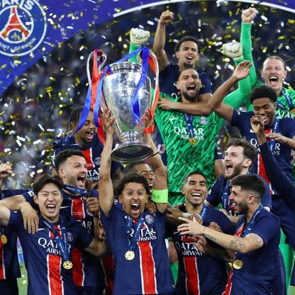 اكتساح باريسي.. تعرف على المرشحين الـ30 لجائزة الكرة الذهبية