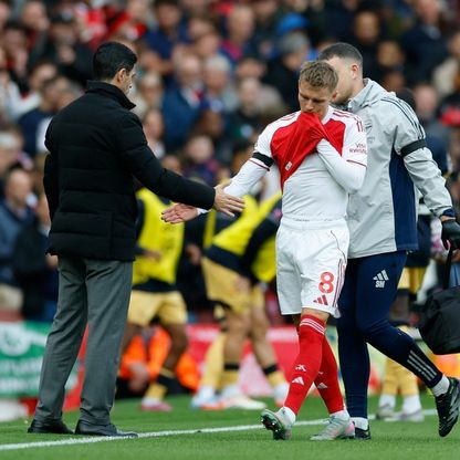 أوديغارد يغيب عن أرسنال حتى منتصف نوفمبر بسبب إصابة في الركبة