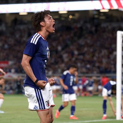 تحذير لمنتخبات كأس العالم.. اليابان أول فريق يفوز بقاعدة "10 ثوان للتبديل"