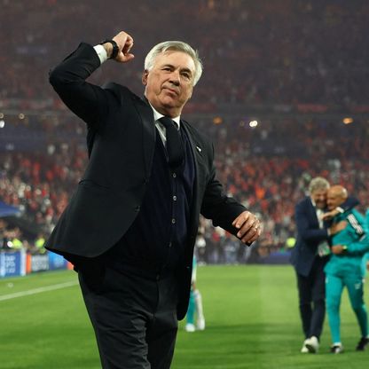 صديق أنشيلوتي المقرّب: سيعود لريال مدريد ولم يلق معاملة غوارديولا