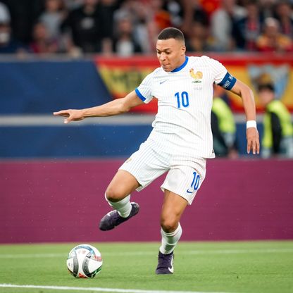 مبابي يكسب الرهان وينتزع رقم 10 في ريال مدريد