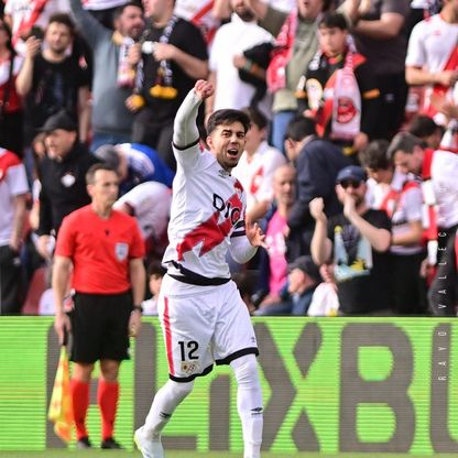 أخوماش: الهتافات العنصرية لا تعنيني.. وهل استحق المغرب لقب كأس إفريقيا؟