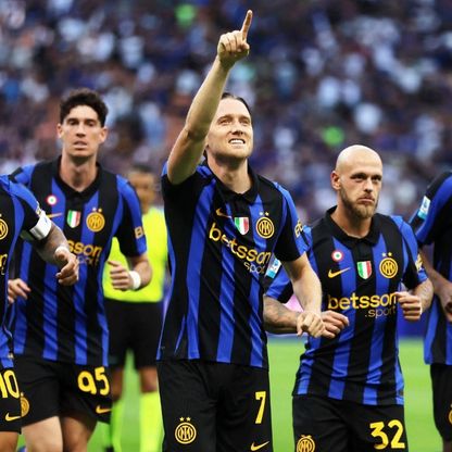 شاهد.. البطل إنتر ميلان يلتهم مونزا برباعية في افتتاح الدوري الإيطالي