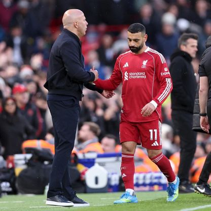 سلوت متفائل.. هل يعود محمد صلاح في مواجهة تشيلسي؟