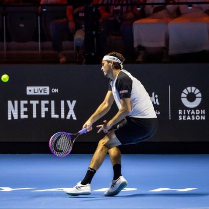 "Six Kings Slam".. فريتز يزيح زفيريف ويبلغ نصف النهائي