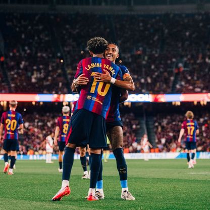 رافينيا ويامال يقودان برشلونة أمام فينورد في دوري الأبطال