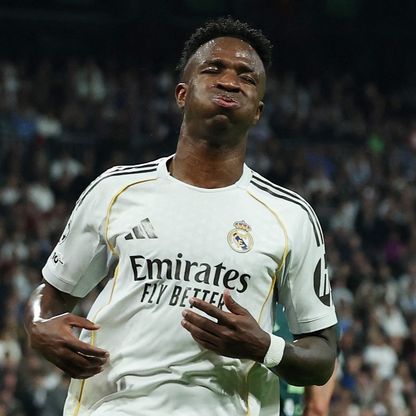 لماذا هتفت جماهير ريال مدريد لفينيسيوس بعد إهداره ركلة الجزاء؟