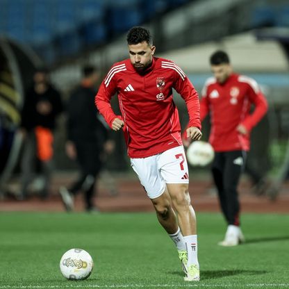 لتعويض رحيل تريزيغيه.. الأهلي يحاول ضم محمود صلاح